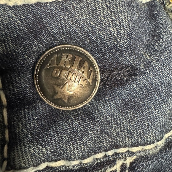 Ariat REAL Women's Blue Jeans.             #9 - Picture 8 of 14